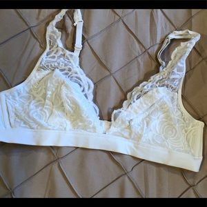 VS Pink Lace Bralette